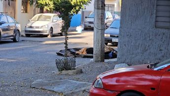 Se informó que el cuerpo estaba cubierto con cartones, basura, plásticos y maderas | Juan Carlos Munguía