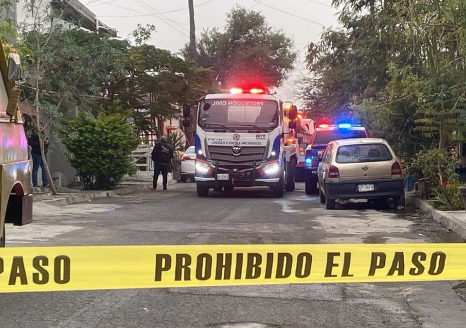 El incendio fue controlado por los rescatistas. | Erik Rocha