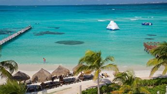 Las playas de Cancún son uno de los destinos favoritos durante las vacaciones de verano.| Especial