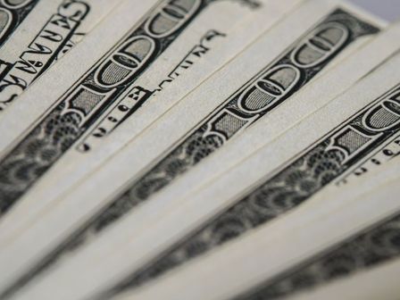 Peso mexicano suma seis semanas de caídas frente al dólar.