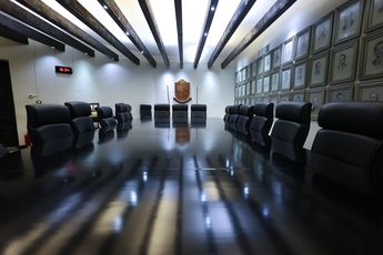 La sala del Cabildo de San Pedro fue remodelada por Mauricio Fernández. | Jorge López