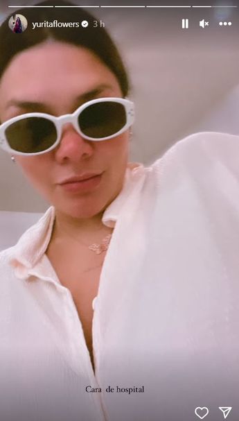 Yuridia compartió en sus redes sociales sus primeras fotos tras dar a luz
