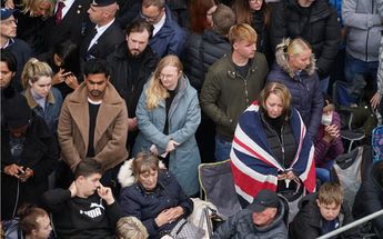 Ciudadanos en el funeral de la reina / AFP