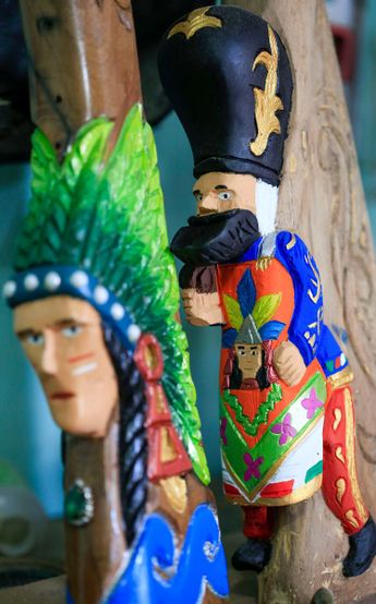En el diseño se impregnan pasajes prehispánicos, dragones figuras de las culturas mexicanas o los danzantes de los barrios de Huejotzingo / Andrés Lob