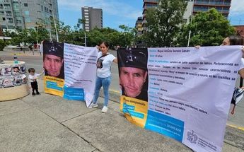 Familiares de desaparecidos en protesta  | Especial
