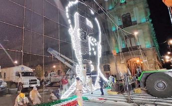 Instalan luminarias en el marco de la Revolución Mexicana/ Leonardo Lugo