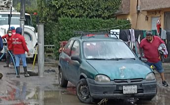Se utilizaron camiones bomba y tipo vactor para desahogar las calles afectadas
