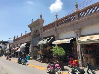 San Juan de Los Lagos destaca por ser una localidad llena de comercios. | Foto: Turismo San Juan de los Lagos