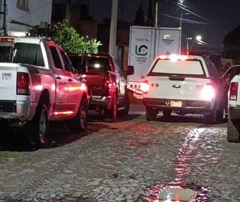 Investigan un posible robo en el domicilio y el vehículo de la víctima. | Javier León