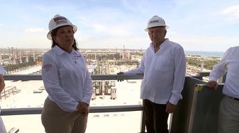 AMLO y Rocío Nahle en refinería Dos Bocas, Tabasco/ Cortesìa