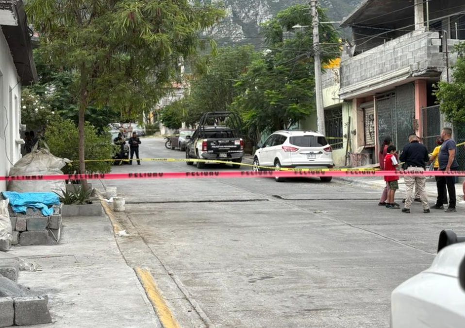 Autoridades investigan un homicidio y una tentativa de asesinato tras una riña ocurrida la mañana del domingo en Santa Catarina.| Especial