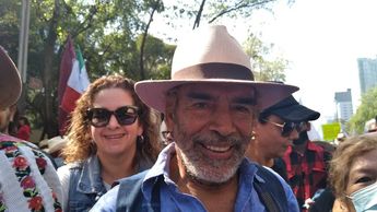 Damián Alcázar en la marcha/ Especial