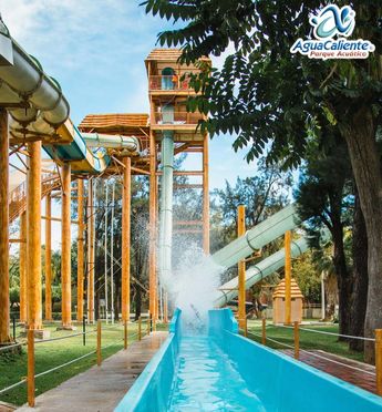 Agua Caliente cuenta con 10 toboganes para poder deslizarse/ Especial