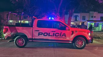 Policías de Tlaquepaque acudieron al sitio tras el reporte de vecinos de la zona a los números de emergencia