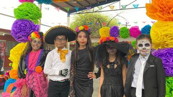 Regio que murió por golpe de calor en NL: le dedican altar de muertos