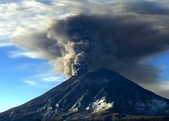 Imagen de una explosión con fumarola del Popocatépetl a las 08:03 horas del 22 de febrero de 2024 /