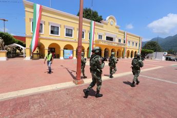 Sedena puso puestos de control en la carretera fronteriza, y con despliegues a pie de tierra en puntos estratégicos del estado. | Jorge Carballo