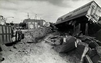 Remolque de camión tras las explosiones / Colegio de Jalisco