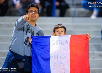 Niño aficionado a Gignac