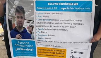 Ficha de Búsqueda de Carlos López desaparecido rumbo a su trabajo en el Mercado de Abastos. | Imágenes de Melissa Álvarez.
