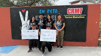 El grupo de estudiantes de Juárez, Nuevo León superaron una competencia nacional de robótica para ser invitados a Sudáfrica. | Víctor González