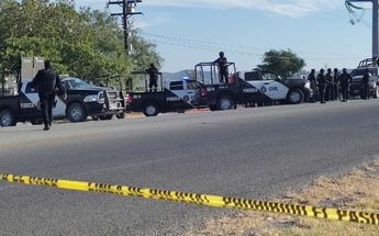 El cuerpo de un hombre fue hallado junto a la Carretera Libre Monterrey-Nuevo Laredo. | Agustín Martínez