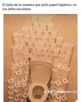 Cuándo te das cuenta que es el primer día y ya no hay papel en el baño / Redes Sociales