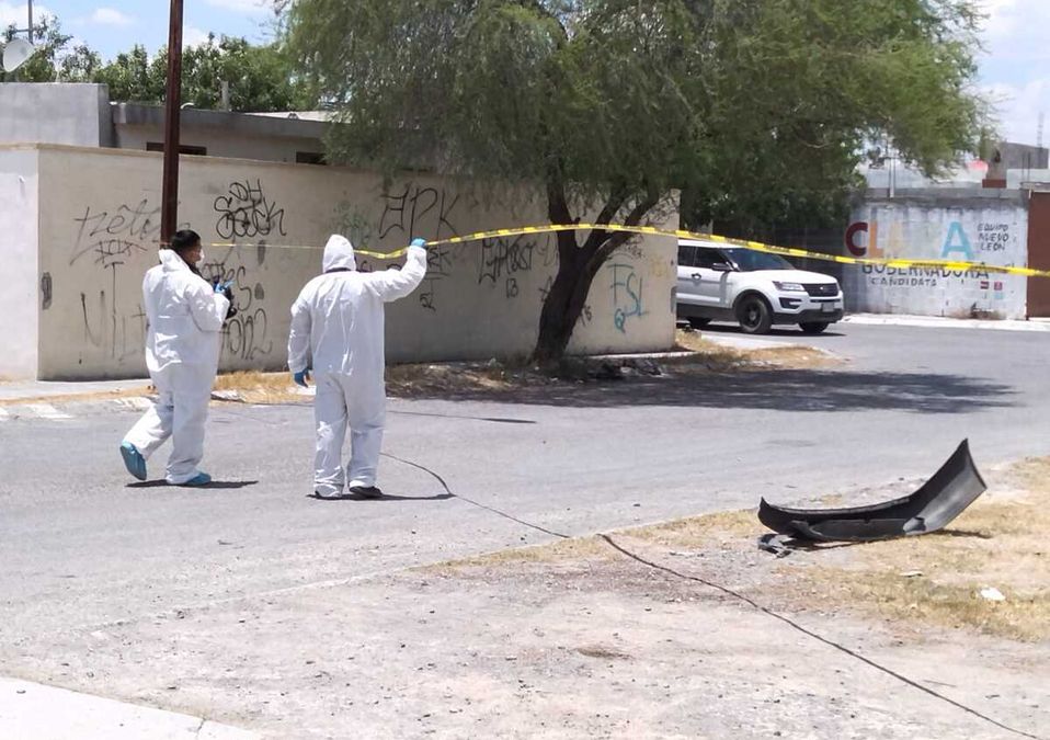El cuerpo fue abandonado al exterior de la vulka. / Agustín Martínez