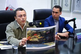 Funcionarios de San Pedro Garza García muestran irregularidades en las instalaciones eléctricas del municipio. | Jorge López