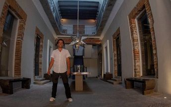 René Nieto ha encontrado en edificaciones datan de 150 a 250 años de antigüedad / Melanie Torres