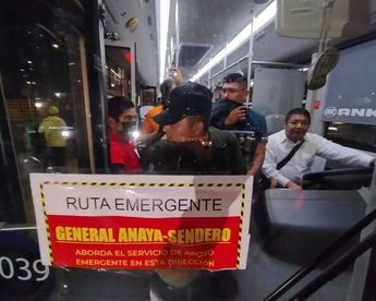 Unidades prestan apoyo en servicio. / Roberto Alanis