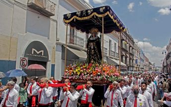 La Virgen de los Dolores en la Procesión de Viernes Santo | Agencia Es Imagen