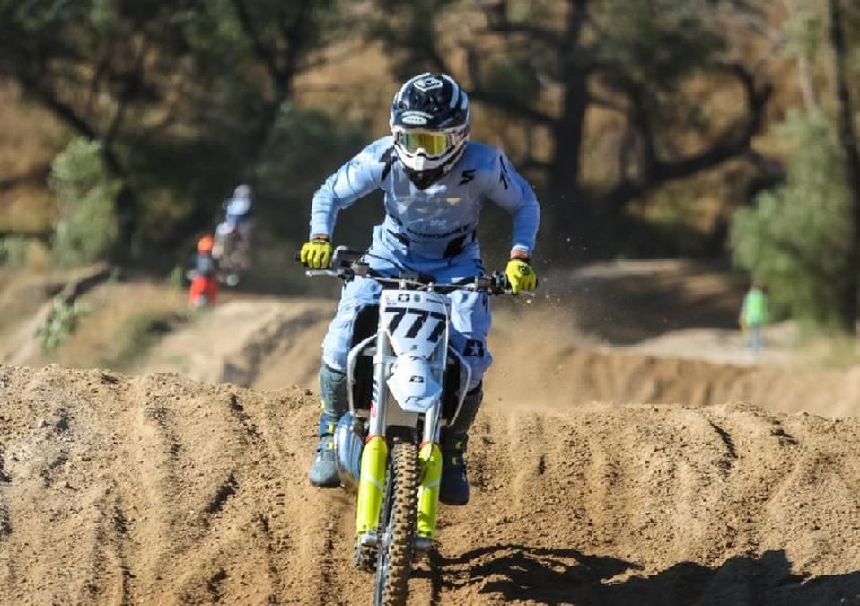 Sebastián González Cepeda, campeón en motocross con tan solo 15 años