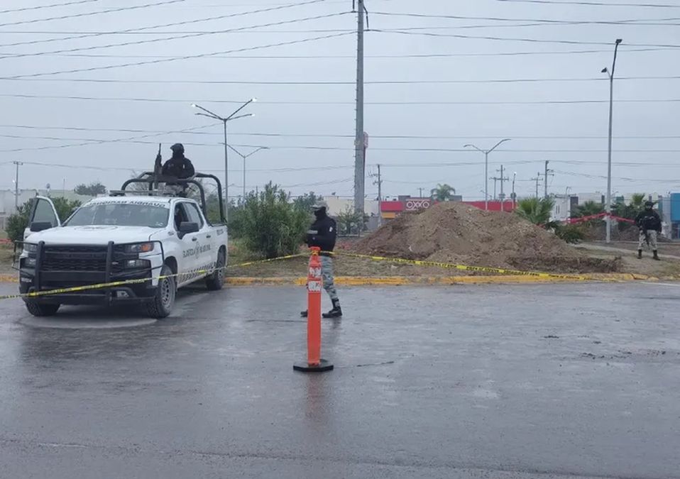 Hallan toma clandestina de combustible en Apodaca