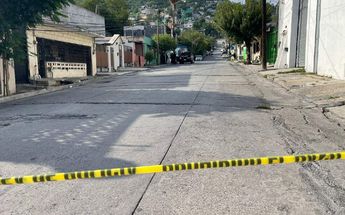 Atacan a balazos a un hombre en la colonia Independencia. | Víctor González