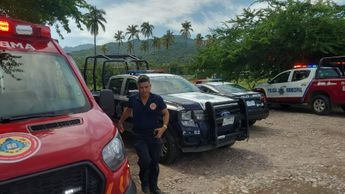 Policía Municipal y Protección Civil participaron en la búsqueda del joven | Protección Civil de Puerto Vallarta