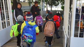 La suspensión de clases en Puebla por el frente frío aplica en escuelas de nivel básico, medio superior y superior | Melanie Torres
