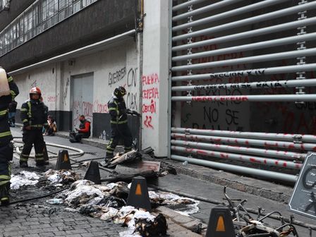 Integrantes del CETEG forzaron los accesos del edificio del SNTE | Juan Carlos Bautista