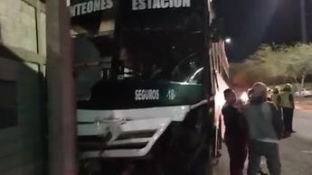 Ruta Sur Panteones: Camión choca tras persecución a tráiler