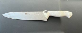 Cuchillo con el que el hombre habría amenazado a su pareja. | Cortesía