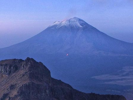 Cinco personas han muerto por escalar el volcán Popocatépetl | Andrés Lobato