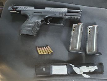 Arma corta asegurada a hombre detenido en Guerrero. | Cortesía