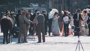 Filmación de la serie 'Mal de Amores' de Netflix en el Zócalo de Puebla | Es Imagen