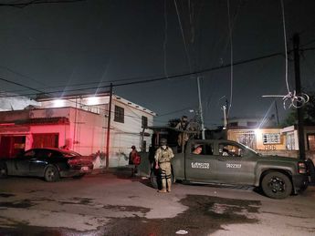 El Ejército mexicano se dio cita en el lugar de los hechos. | Leyda Estrada