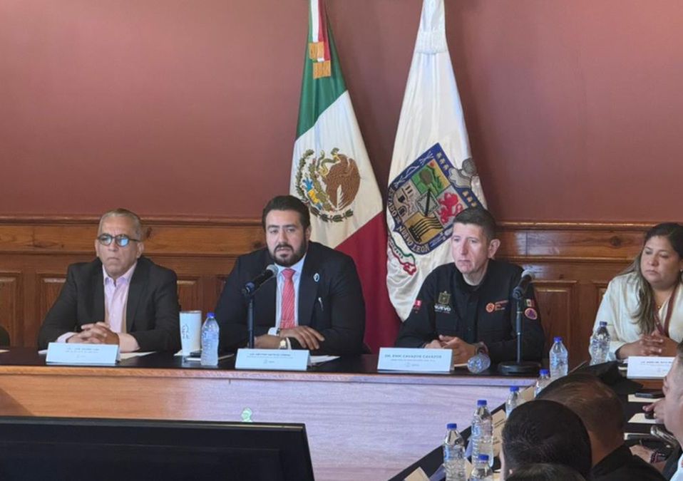 Las autoridades coincidieron en que la evolución de los sistemas tropicales puede variar.| Fabricio Gallegos