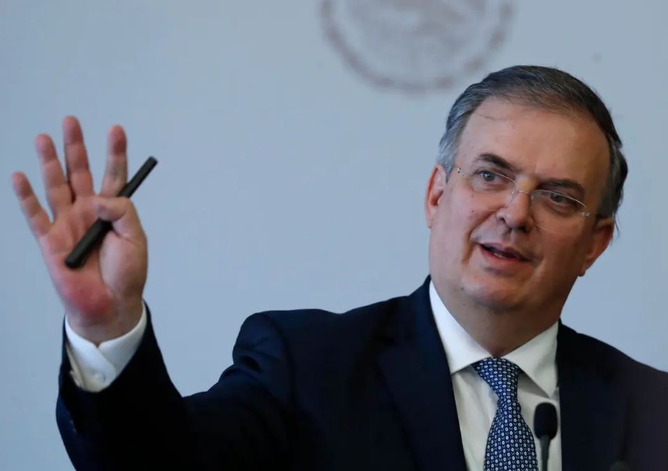 Marcelo Ebrard habla durante una conferencia de prensa en la Ciudad de México / EFE
