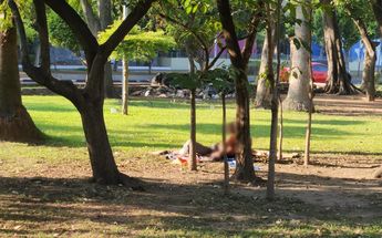 Hombre fallecido frente al Parque 'Agua Azul' / Juan Carlos Munguía
