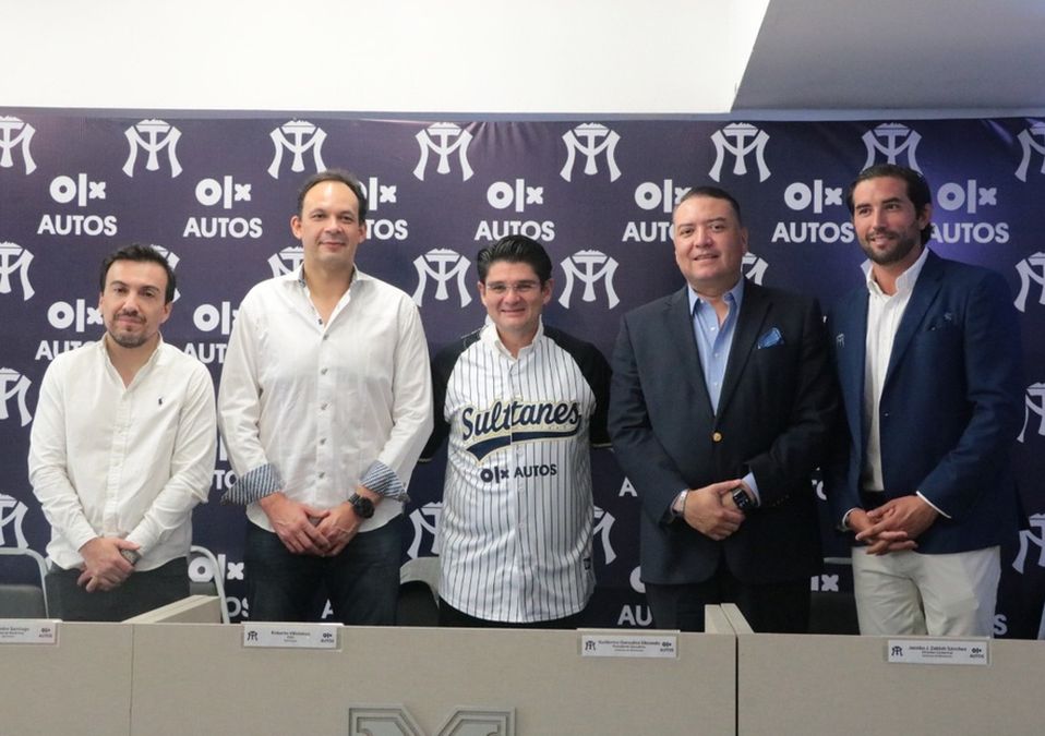 Sultanes de Monterrey fortalece line-up