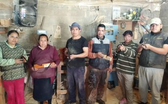 Humberto Melchor y su familia unidos por el amor al arte y el trabajo en equipo