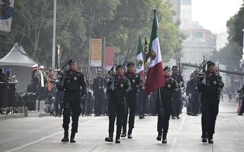 Elementos de la SSC desfilan en CdMx | X SSC